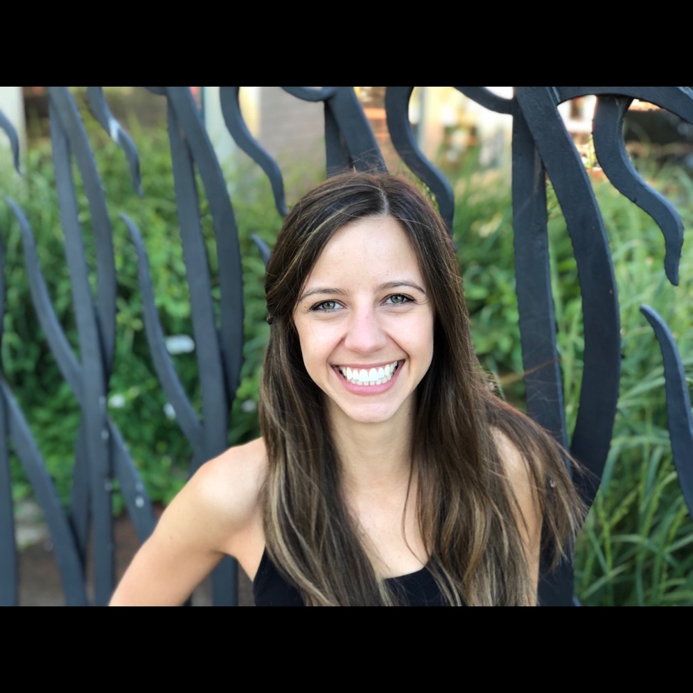 Meet your Posher, Lauren